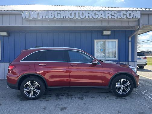 2016 Mercedes-Benz GLC 300 4MATIC