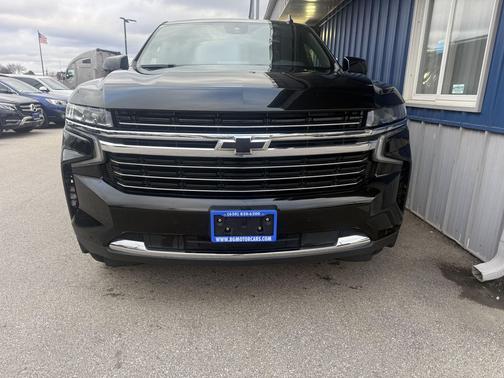 2023 Chevrolet Suburban LT