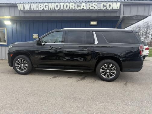 2023 Chevrolet Suburban LT