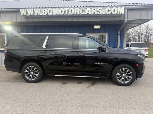 2023 Chevrolet Suburban LT