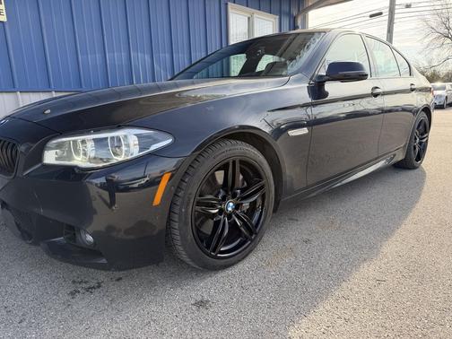 CARBON BLACK 2016 BMW 550 4dr Sdn 550i xDrive AWD