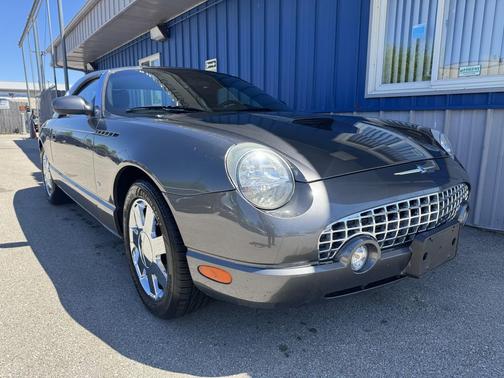 Gray 2003 Ford Thunderbird Deluxe