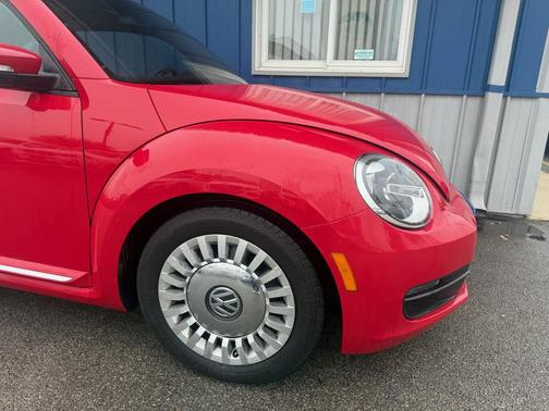 2014 Volkswagen Beetle 1.8T