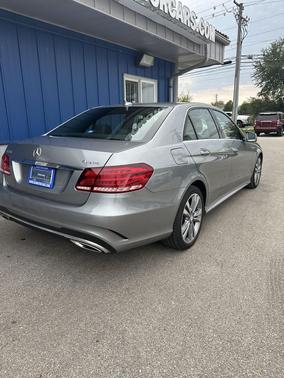 2014 Mercedes-Benz E-Class 4dr Sdn E 350 Luxury 4MATIC