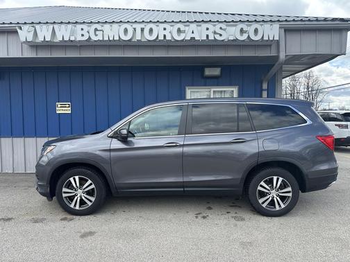 Gray 2016 Honda Pilot EX-L