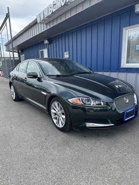 2013 Jaguar XF R