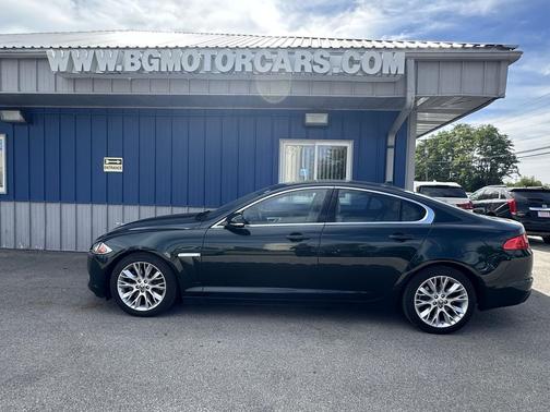 2013 Jaguar XF R