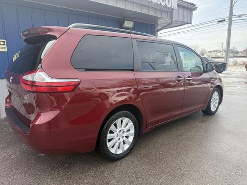 2015 Toyota Sienna XLE Premium