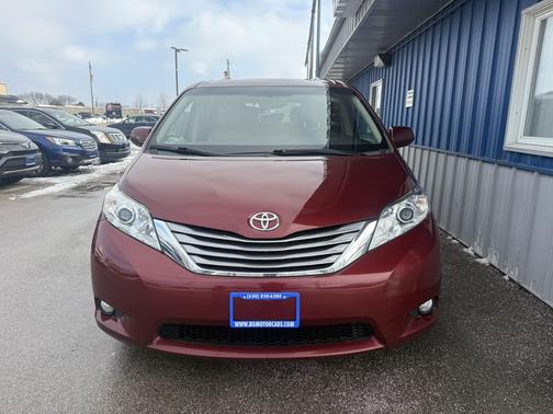 2015 Toyota Sienna XLE Premium