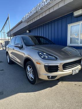 2016 Porsche Cayenne Cayenne