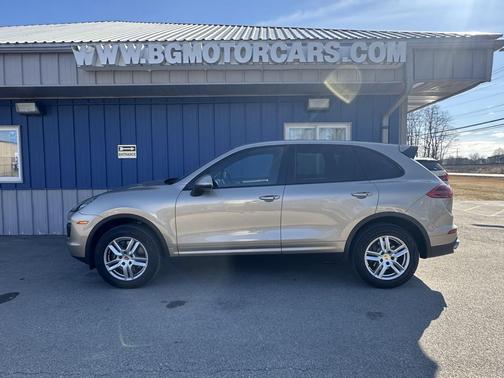 2016 Porsche Cayenne Cayenne