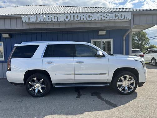 2016 Cadillac Escalade Luxury