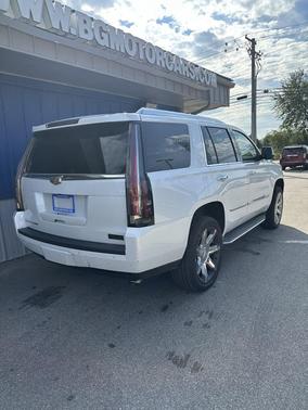 2016 Cadillac Escalade Luxury