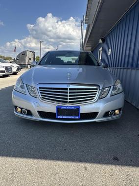 2011 Mercedes-Benz E-Class 4dr Sdn E 350 Luxury 4MATIC