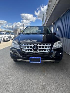 2011 Mercedes-Benz M-Class 4MATIC 4dr ML 350