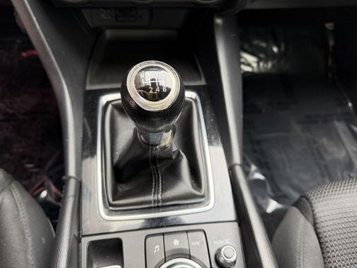 2018 Mazda Mazda3 Sport