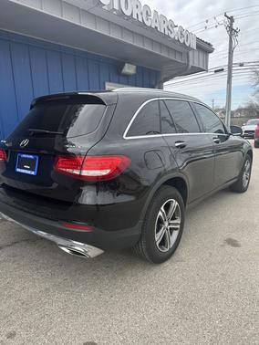 2017 Mercedes-Benz GLC 300 4MATIC