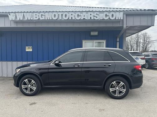 2017 Mercedes-Benz GLC 300 4MATIC