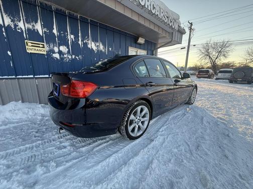 2013 BMW 335 4dr Sdn 335i xDrive AWD