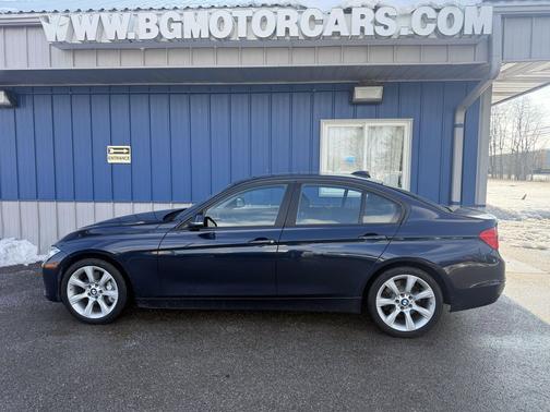 2013 BMW 335 4dr Sdn 335i xDrive AWD