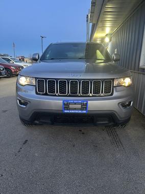 2018 Jeep Grand Cherokee Laredo E