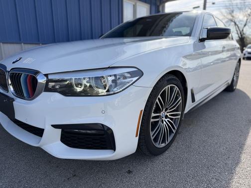 White 2019 BMW 540 540i xDrive Sedan