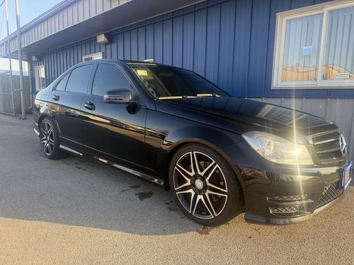 2013 Mercedes-Benz C-Class C 300 4MATIC Sport