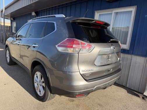 2015 Nissan Rogue SV