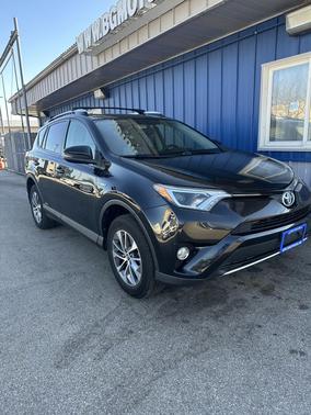 2016 Toyota RAV4 Hybrid XLE
