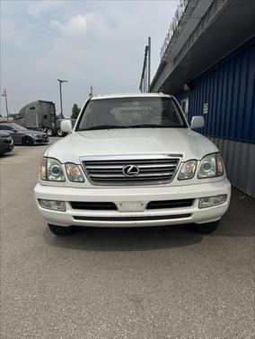 2003 Lexus LX 470 Base