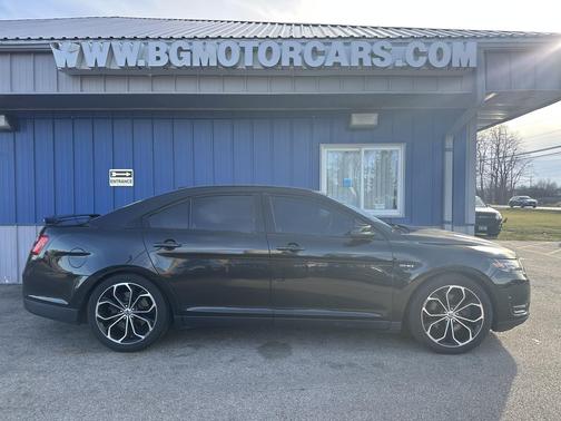2013 Ford Taurus 4dr Sdn SHO AWD