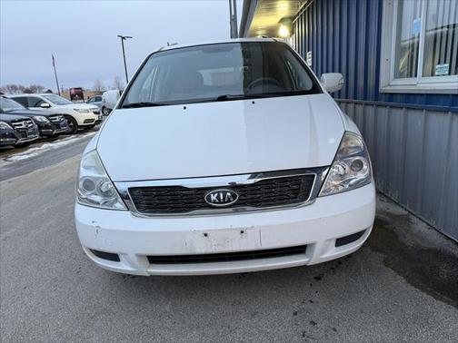 2012 Kia Sedona LX