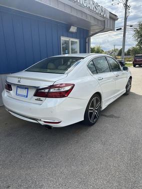 2016 Honda Accord 4dr V6 Auto Touring