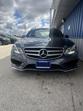 Gray 2014 Mercedes-Benz E-Class 4dr Sdn E 350 Luxury 4MATIC