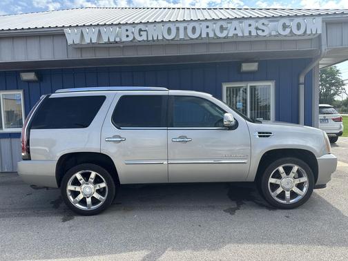 2009 Cadillac Escalade Base