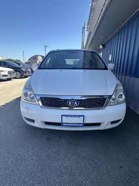 2012 Kia Sedona LX