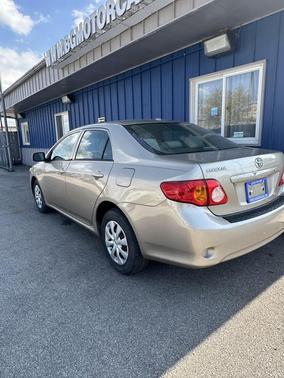2010 Toyota Corolla LE