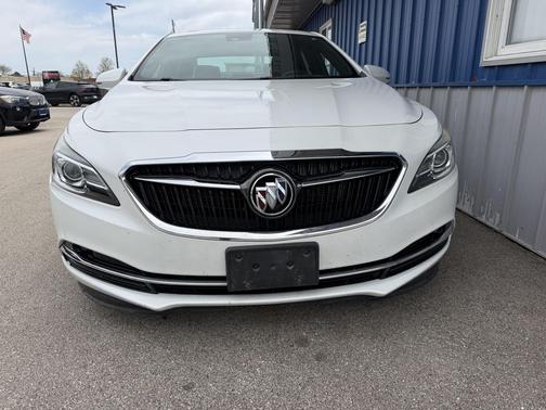 White 2017 Buick LaCrosse Premium