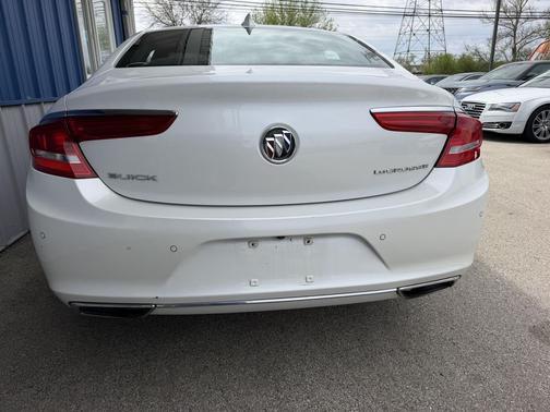 White 2017 Buick LaCrosse Premium