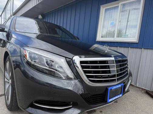 2015 Mercedes-Benz S-Class 4dr Sdn S 550 4MATIC