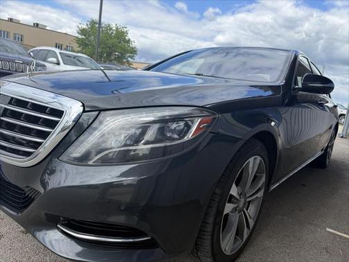 2015 Mercedes-Benz S-Class 4dr Sdn S 550 4MATIC