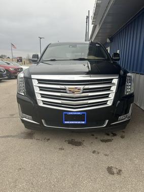 2019 Cadillac Escalade Platinum