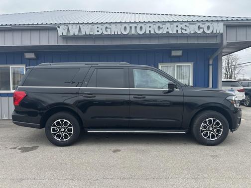 Black 2023 Ford Expedition XLT 4x4