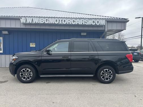 Black 2023 Ford Expedition XLT 4x4