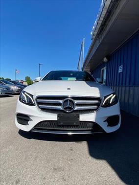 2018 Mercedes-Benz E-Class E 300 4MATIC Sedan