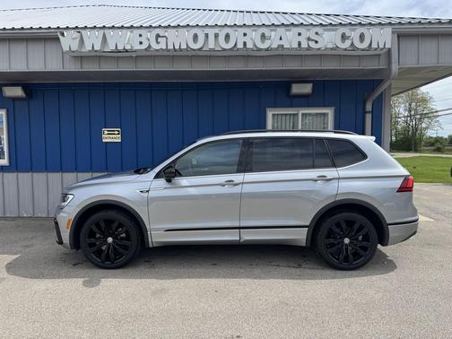 Gray 2021 Volkswagen Tiguan 2.0T SE 4MOTION