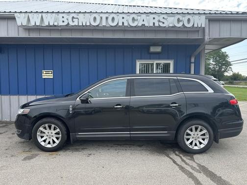 2018 Lincoln MKT 3.7L AWD w/Livery Pkg