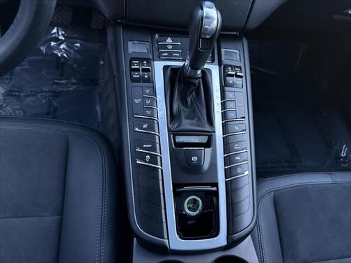 2017 Porsche Macan Base