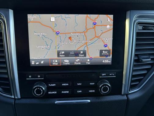 2017 Porsche Macan Base
