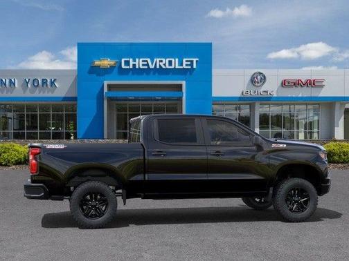 2025 Chevrolet Silverado 1500 Custom Trail Boss